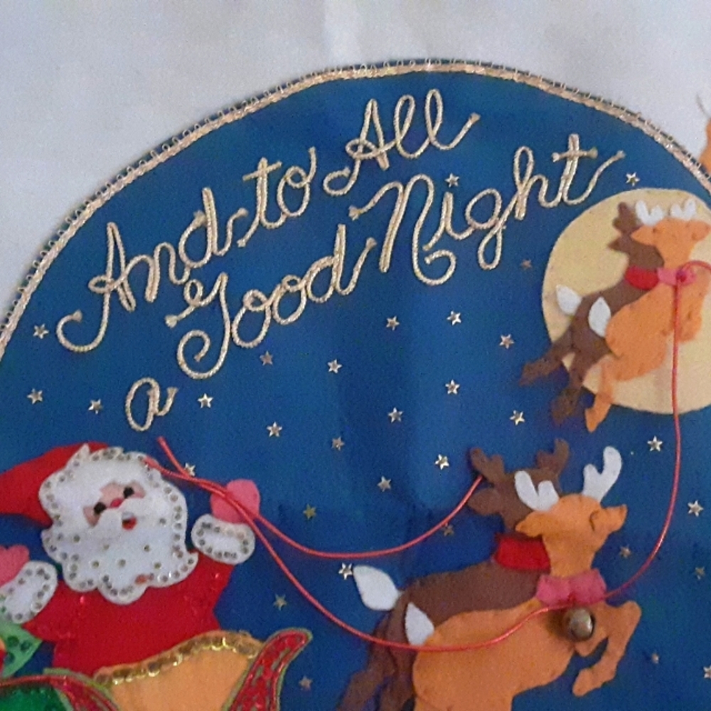 Vintage Christmas Santa Claus and Reindeer Holiday Tapestry Banner Decor - Picture 5 of 7